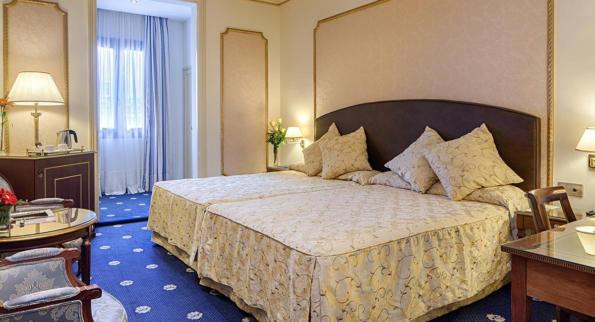ברצלונה Hotel Roger De Lluria מראה חיצוני תמונה