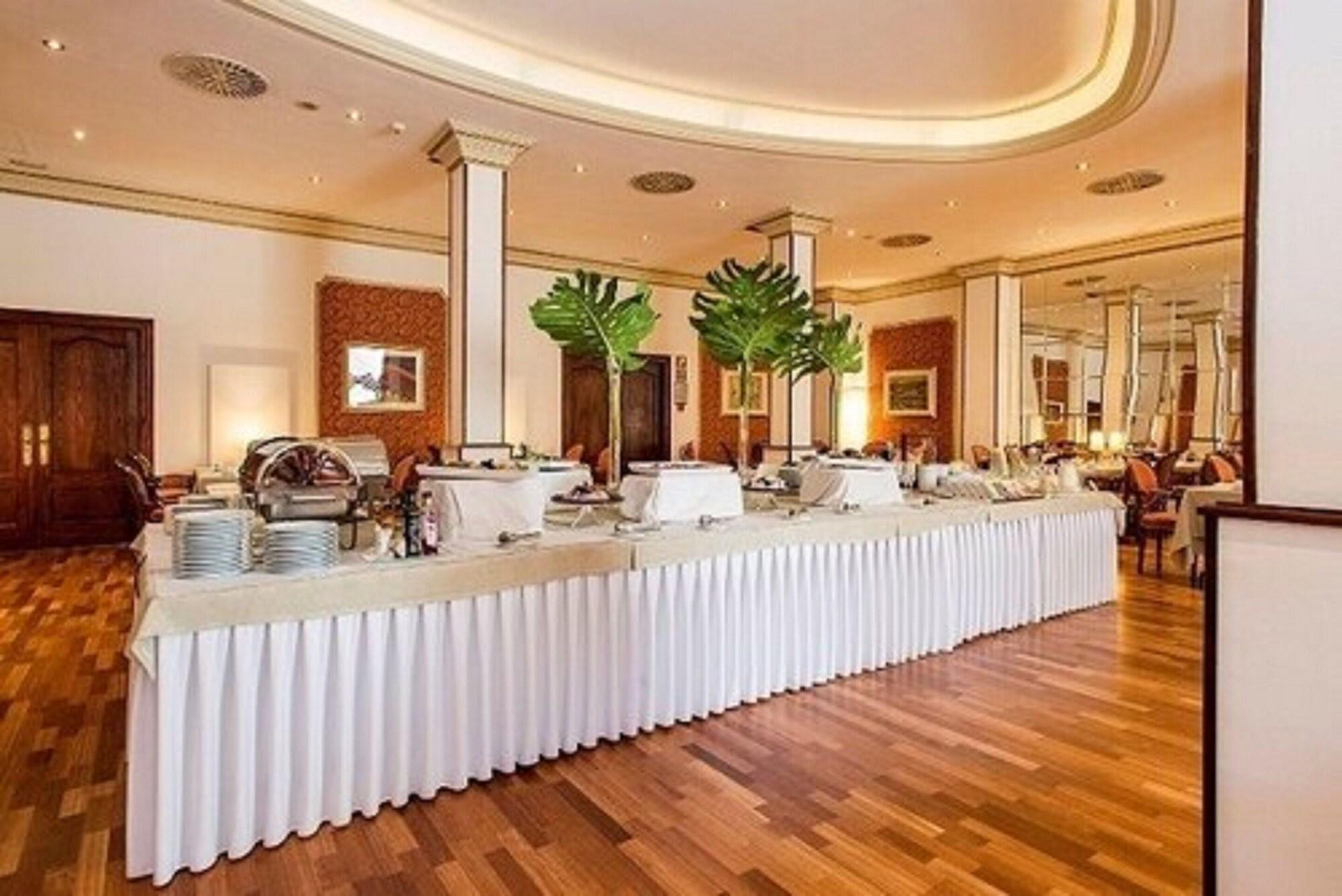 ברצלונה Hotel Roger De Lluria מראה חיצוני תמונה