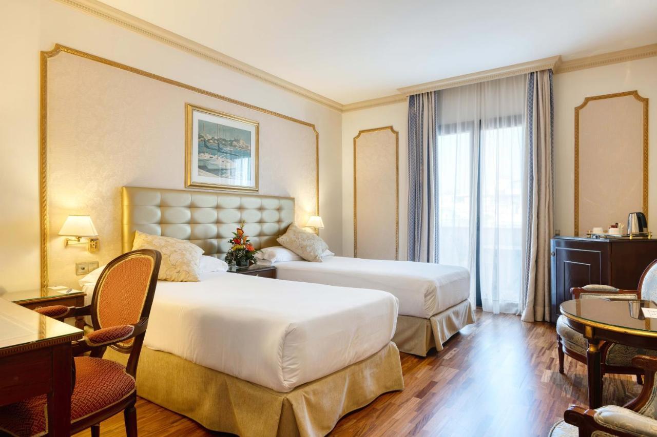 ברצלונה Hotel Roger De Lluria מראה חיצוני תמונה
