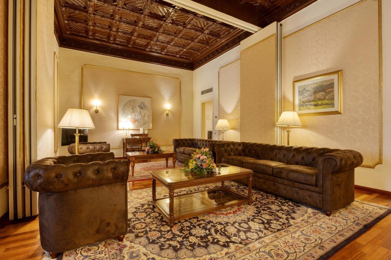 ברצלונה Hotel Roger De Lluria מראה חיצוני תמונה