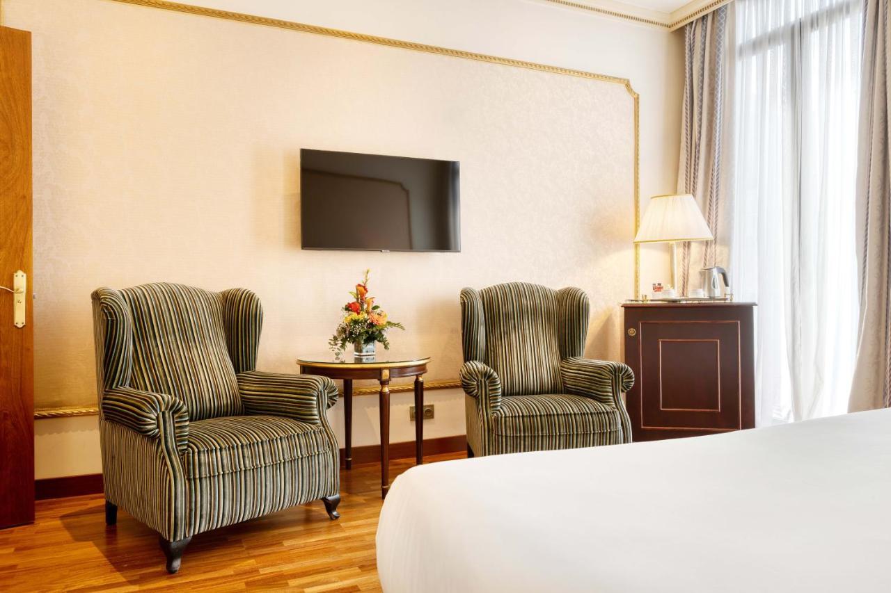 ברצלונה Hotel Roger De Lluria מראה חיצוני תמונה