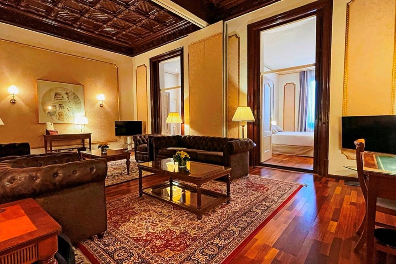 ברצלונה Hotel Roger De Lluria מראה חיצוני תמונה